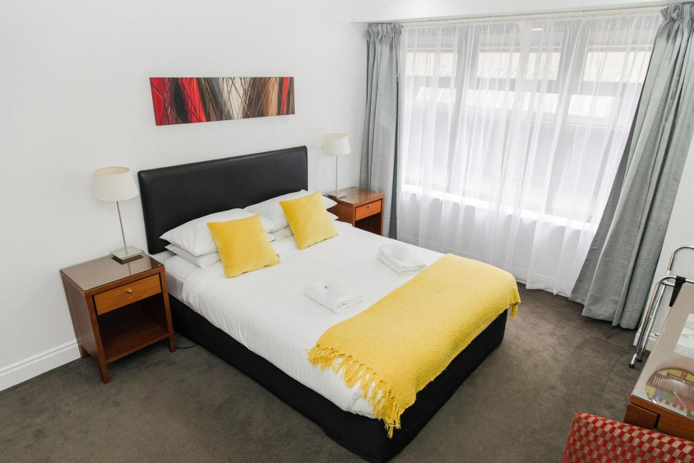 A City Stay Holiday On Queen Street Auckland Exterior photo